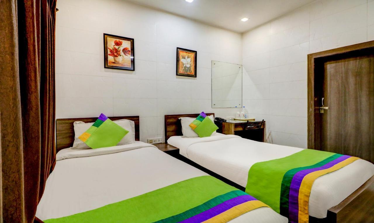 כלכותה Sheldon Hotel מראה חיצוני תמונה